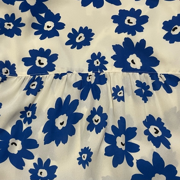 CAbi Blue and White Floral Long Sleeve Blouse - Picture 4 of 6